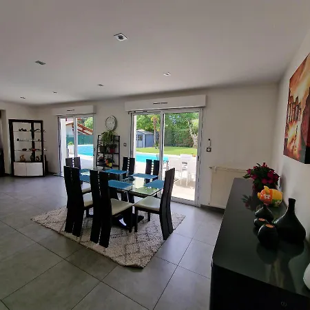 Brindos Villa